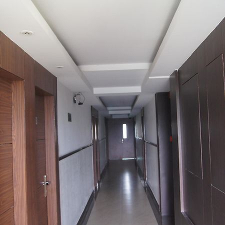 Hotel Siroy Classic Γουβαχάτι Εξωτερικό φωτογραφία